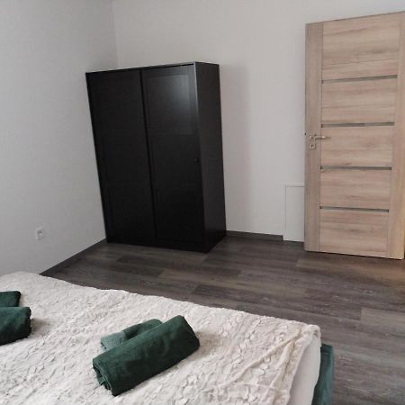 Apartman Pri Parku Solcany Zewnętrze zdjęcie